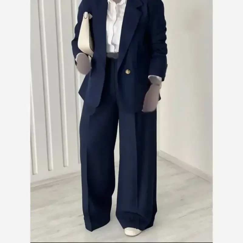 کت شلوار زنانه مدل مینا جنس مازراتی رنگ مشکی سرمه ای قهوه ای - تصویر 3