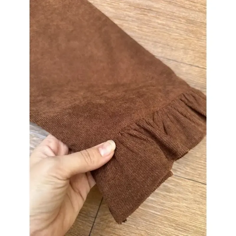 ست شومیز لینن کرکی و شلوار مخمل کبریتی دخترانه سایز 4 تا 9 سال - تصویر 7